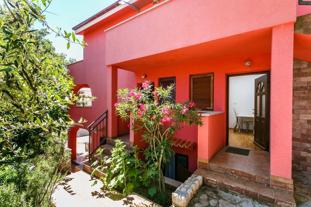 Apartments Josip Pinezići الغرفة الصورة