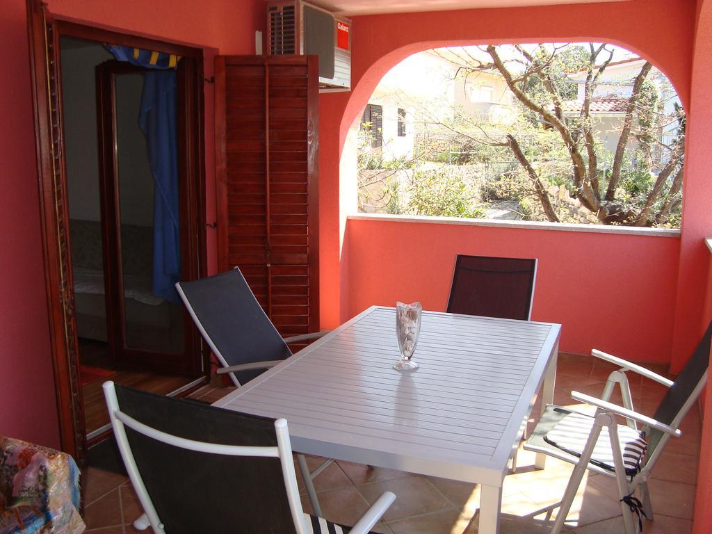 Apartments Josip Pinezići الغرفة الصورة