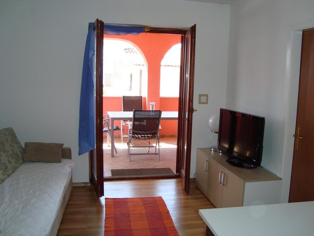 Apartments Josip Pinezići المظهر الخارجي الصورة