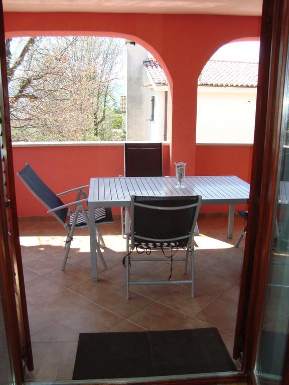 Apartments Josip Pinezići المظهر الخارجي الصورة