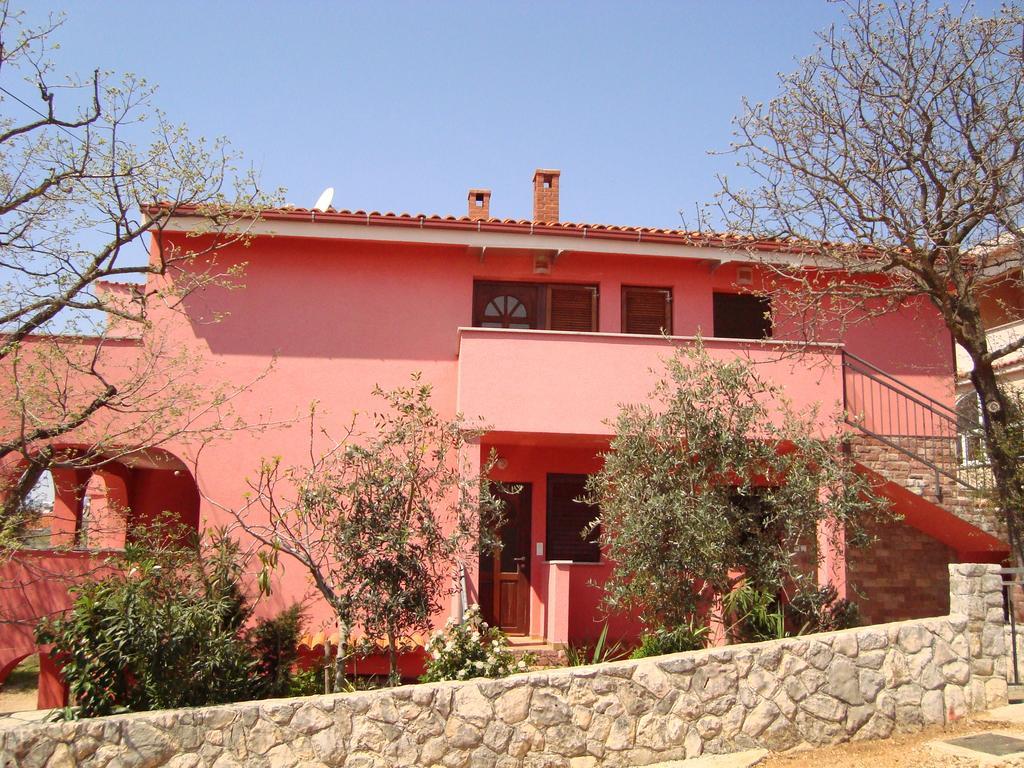 Apartments Josip Pinezići المظهر الخارجي الصورة